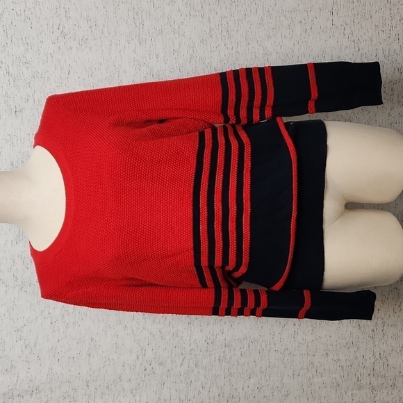 Long Sleeve Pullover Sweater - Picture 1 of 6